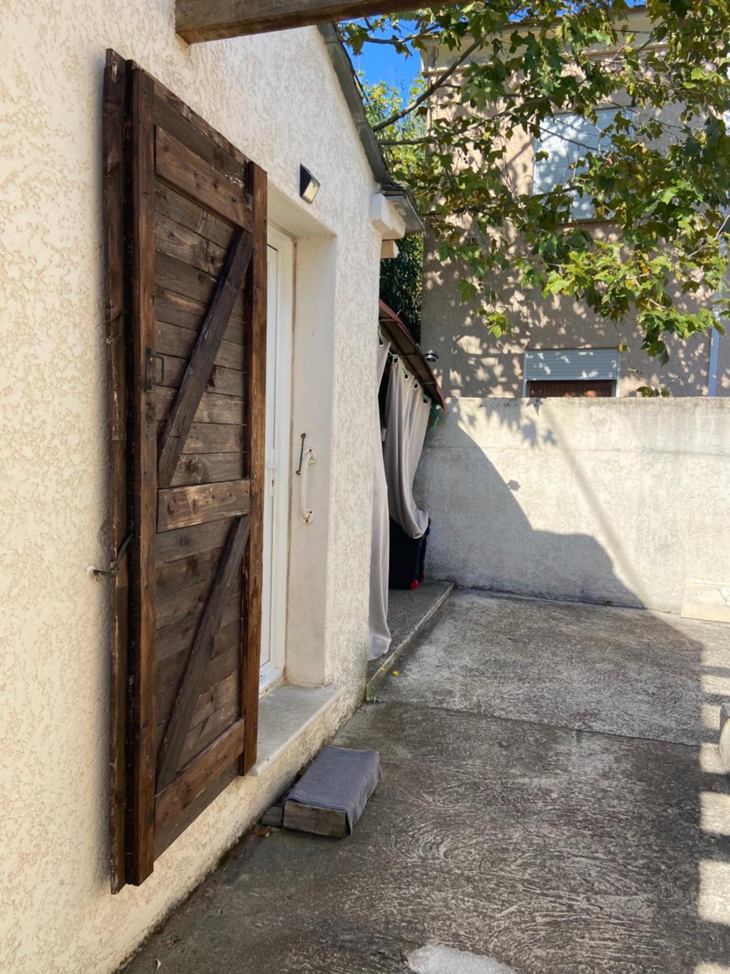 logement privée à 50m de la plage de Miomo Marine du Miomo Extérieur photo