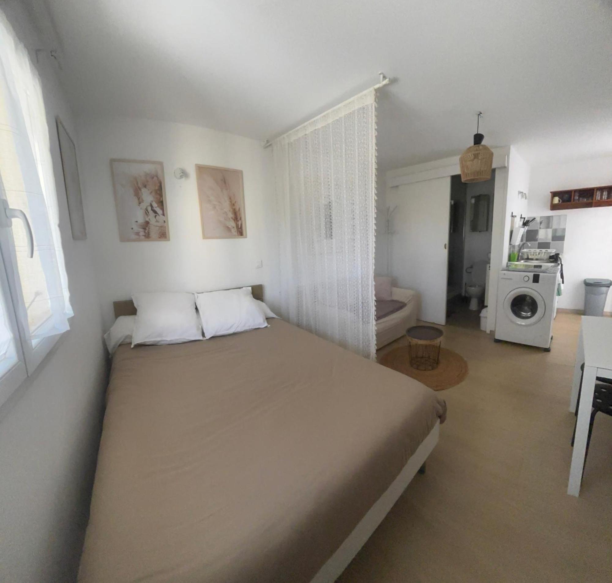 logement privée à 50m de la plage de Miomo Marine du Miomo Extérieur photo