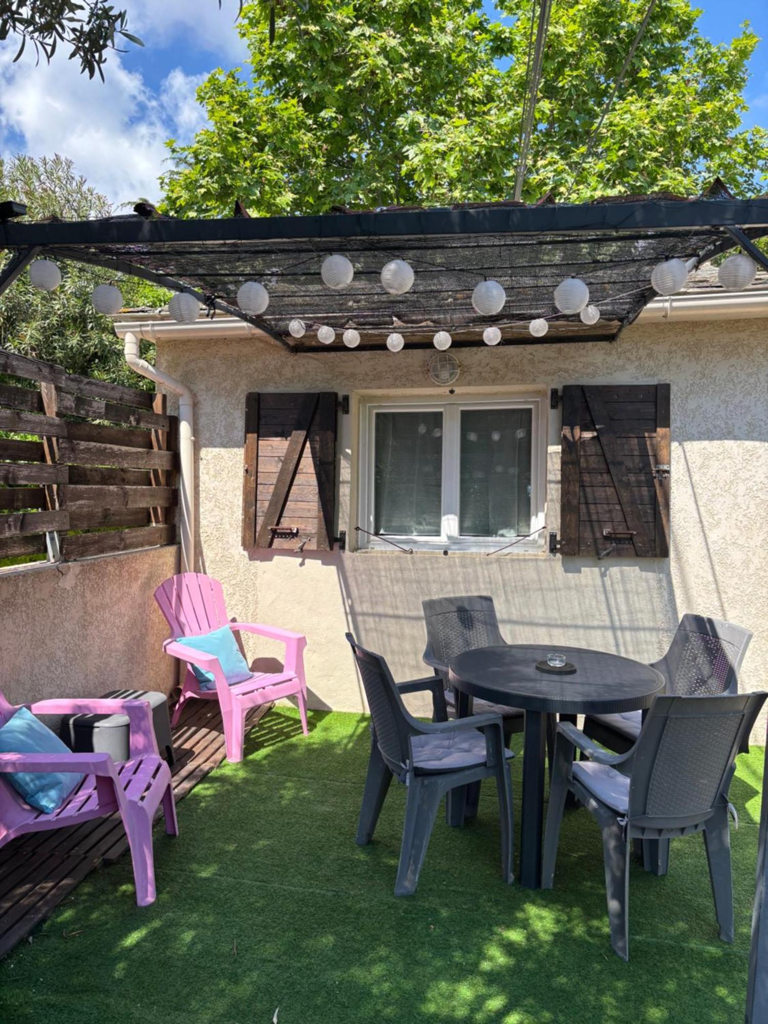 logement privée à 50m de la plage de Miomo Marine du Miomo Extérieur photo