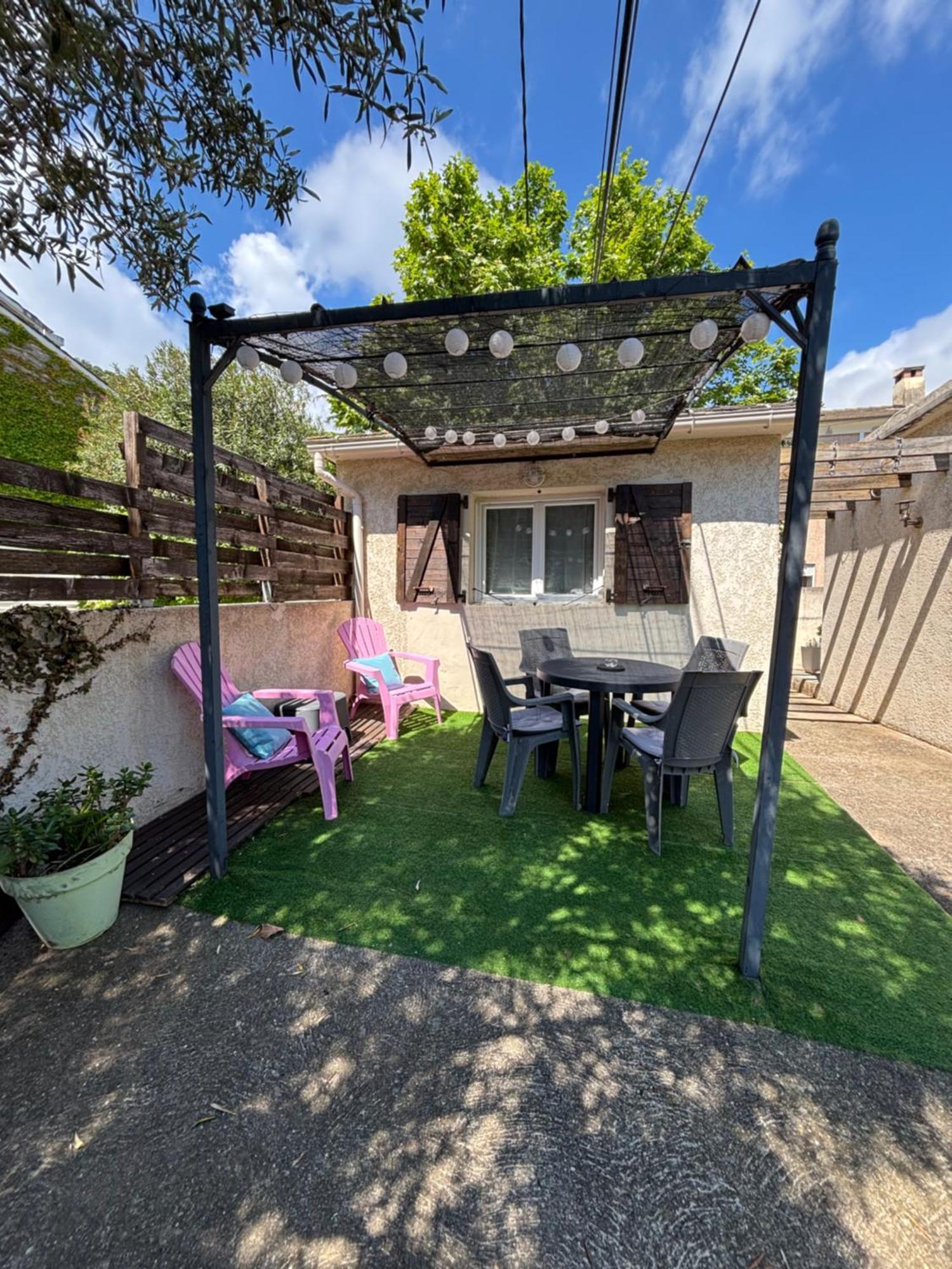 logement privée à 50m de la plage de Miomo Marine du Miomo Extérieur photo